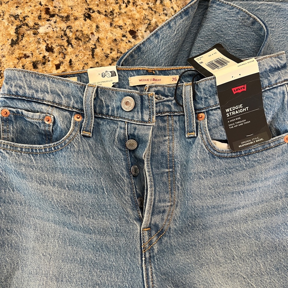 Levi's Blue Wedgie Straight